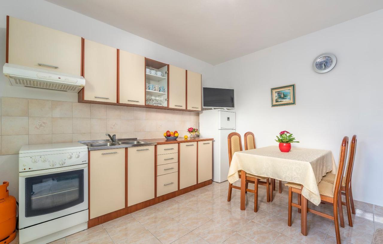 Apartments Feniks Porec Exterior photo