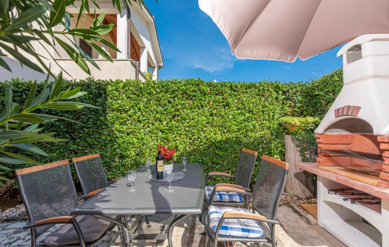 Apartments Feniks Porec Exterior photo